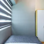 Makati Condo Near Naia & Greenbelt - Free Parking!