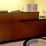 Two Palm Tree Villas Condominium - Studio Room With Balcony - Across Terminal 3