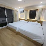 Muji Stays - Spacious 2Br Across Estancia Mall