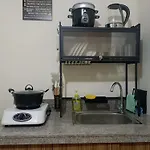 Enjoy Budget Friendly 2Br Condo Near In Ugbo