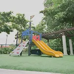 3Br At The Rochester