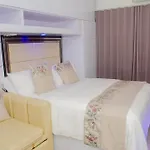 Stylish Condo At Shore 2 Residences Near Moa & Airport