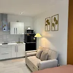 Elixirstaycation At Knightsbridge Residences