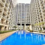 Manila, Pasay Apartment Near Moa And Airport