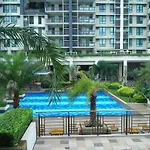Flair Towers Urban Resort Staycations