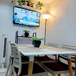 Tres Palmas 2Br Unit Taguig Self-Check-In & Wi-Fi