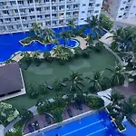 Cozy Suite W/ Netflix Wifi Pool Near Mall Of Asia