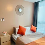 Bgc Simple Elegant 300Mbps Wifi,Pool,Netflix