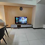 Spacious 3Br Suite In Uptown Bgc With King Size Bed, Near Malls And Restaurants
