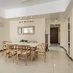 Minimalist Haven 3Br Unit At Mckinley Hill