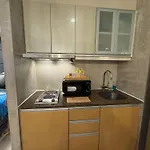 Industrial Chic Studio In Mckinley Hill Walk To Venice Mall