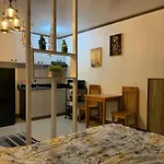 Budget Greenroom Inn Paranaque Kassel Residences