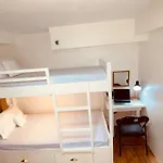 Cozyspaciousloft Near Mrt