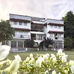 Miranamin Nest Rosal Suite - Garden View, Shared Kitchen
