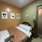 Cozy Pasay Condominium Hotel Unit With Netflix