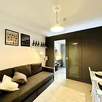Cl10100 House