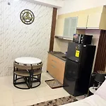 Cozy Studio Near Bgc Super Fast Wi-Fi