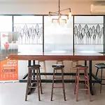Reddoorz Plus Near Osmena Highway 2