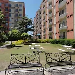 Le Chateau Elysee Condominium Apartments