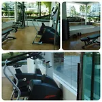 Ameer Condotel @ Parkside Villa