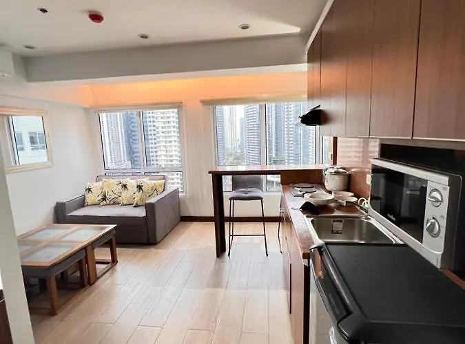Antonios Place 2Br Loft At Fort Victoria Bgc W/ Free Wifi & Netflix
