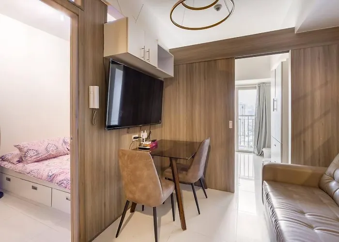 Luxury Sunset Views And Prime Location Near Ccp Moa With Wifi Parking