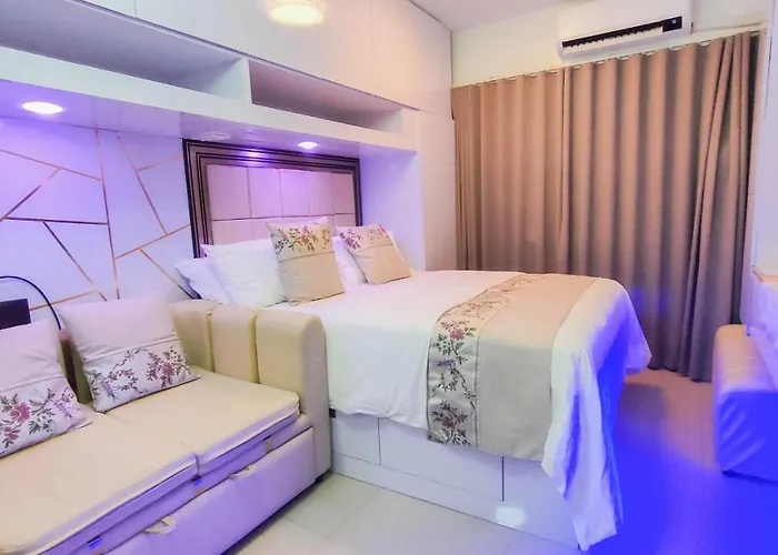 Condo Near Manila Airport And Moa