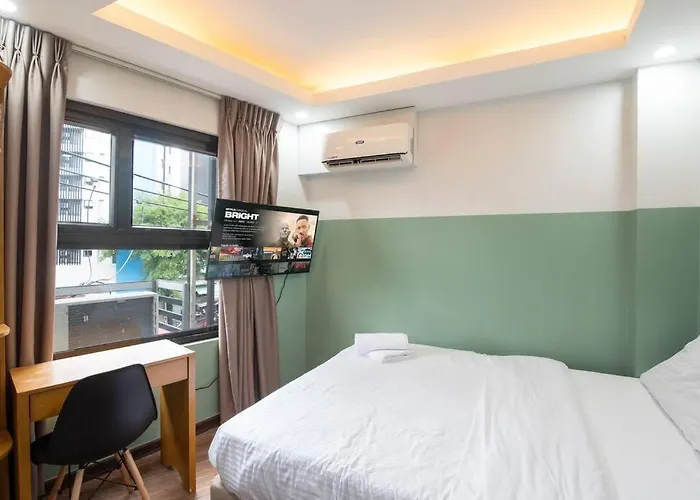 St. Marvin Studio Makati M301