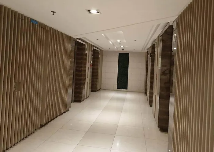 Moa Pasay 1656 Twin Bed Staycation Near Naia Airport