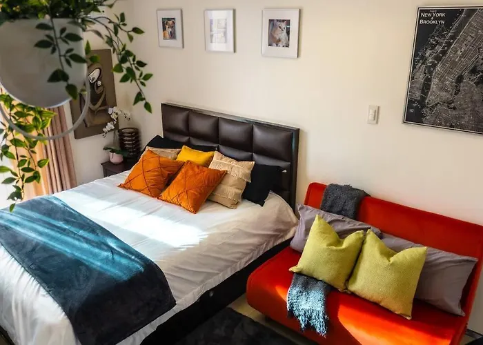 Luxury Resort Condo In Pasig Fastwifipoolsmartlock