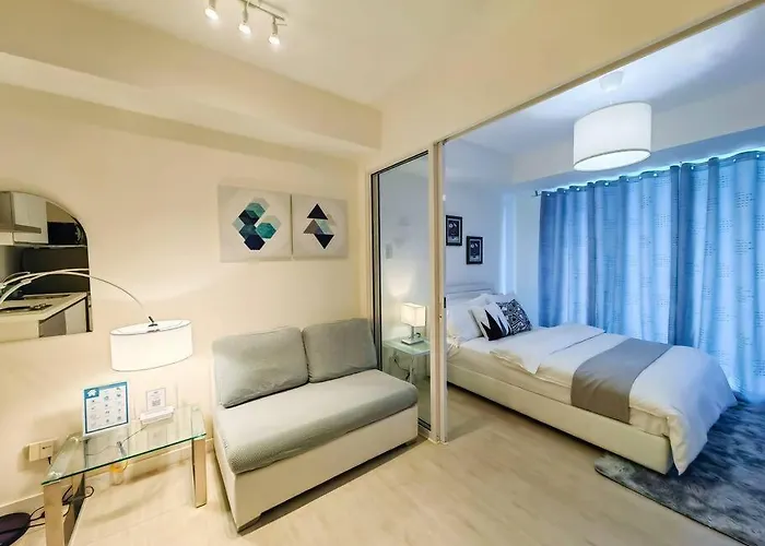 1Br Condotel Azure Urban Resort Near Airport - 14F #Az03