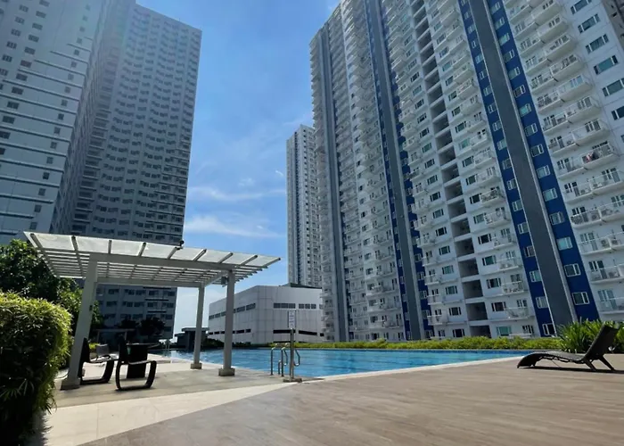 A Premium Condominium In A Prime Location Connected To Sm North Edsa Mall And Walking Distance To Solaire Resort And Casino And Trinoma Mall In Quezon City