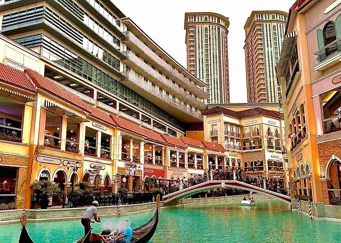 2 Bedrooms & 2 Bathrooms At Bgc Taguig Mckinley By Venice Grand Canal Mall