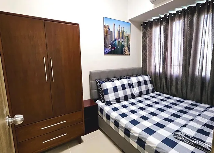 Coast Residences - 1 Bedroom With Balcony Near Picc, Wtc, Star City & Moa