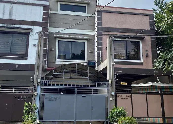 Bulova Apartment Entire House