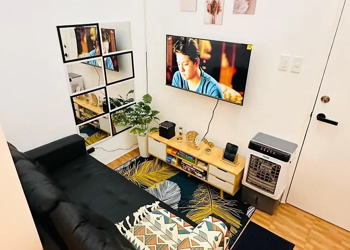 2 Bedroom And Bathroom Staycation Condo In Mandaluyong City Near Boni Mrt With Wifi And Karaoke And Pool
