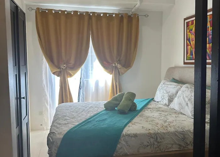 Cozy 2Br Unit In Fame Residences, Mandaluyong City