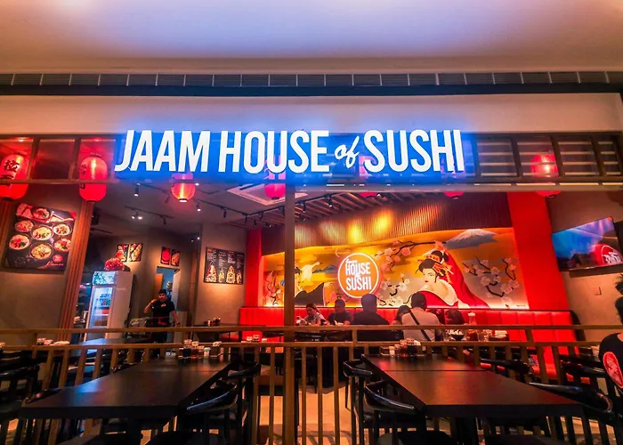 Urban Hideaway Cozy Makati Giggles Swim Gym Park Laugh Eat 3352