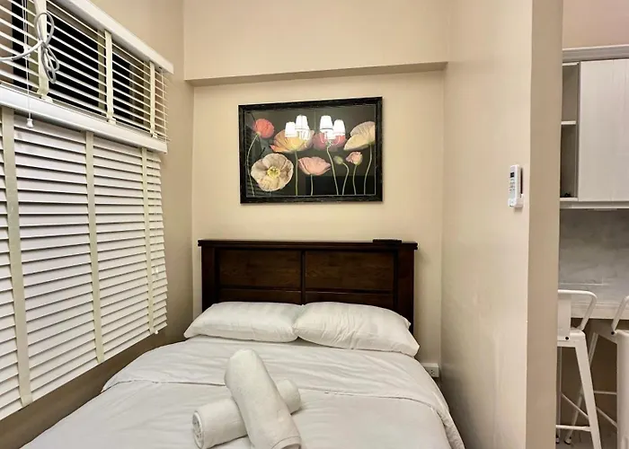 Studio Two Condominium, Alabang Pastel -Fiber Wi-Fi Netflix Ready