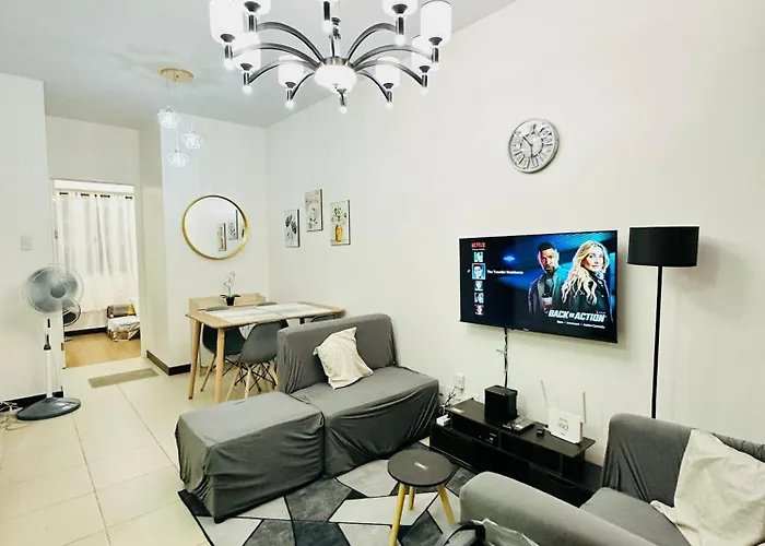 Traveler Residence By Celandine