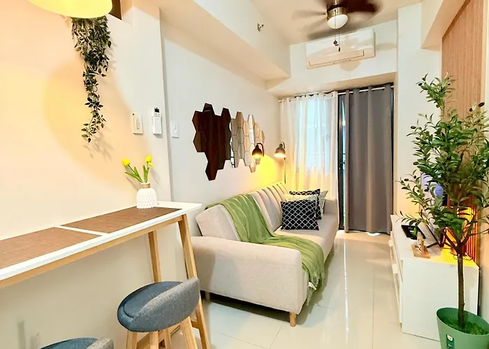 Cozy Queen-Sized Bed Puhon Suite Mall Of Asia