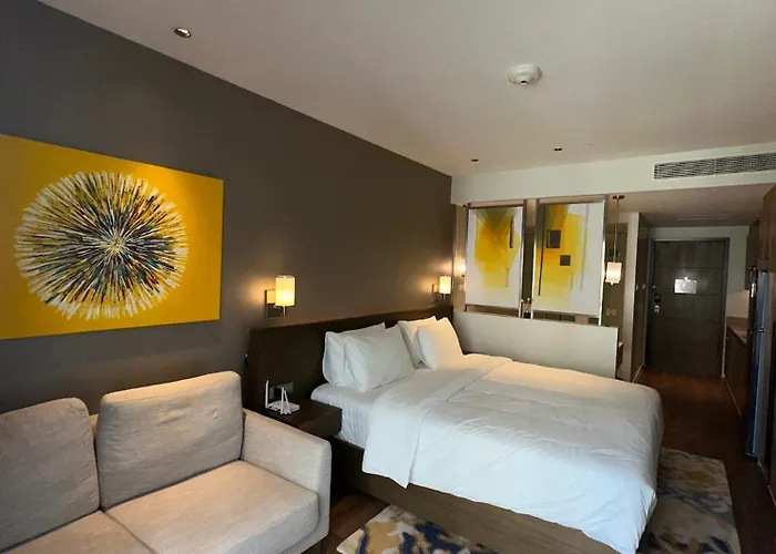 Novotel Suites Manila By River Luxury
