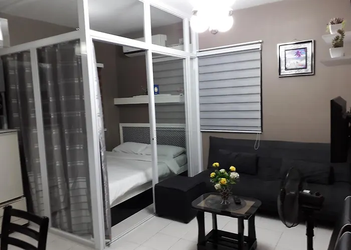 Gwentop Condotel At One Metropolitan Place Condominium