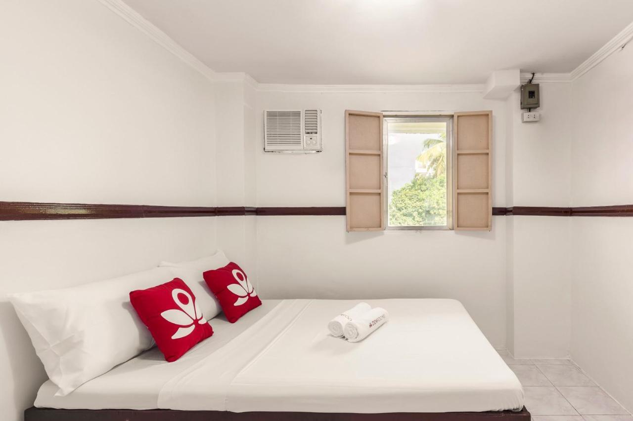 Zen 10th Ave Cubao Hotel