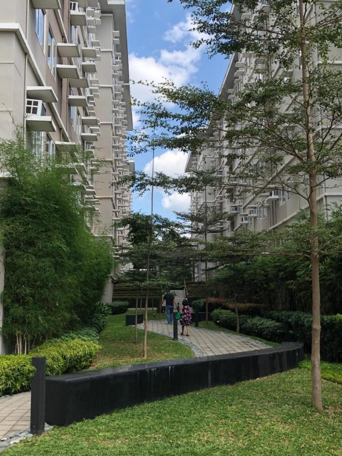 Quiet And Comfy Unit At Smdc Trees Residences Apartment *