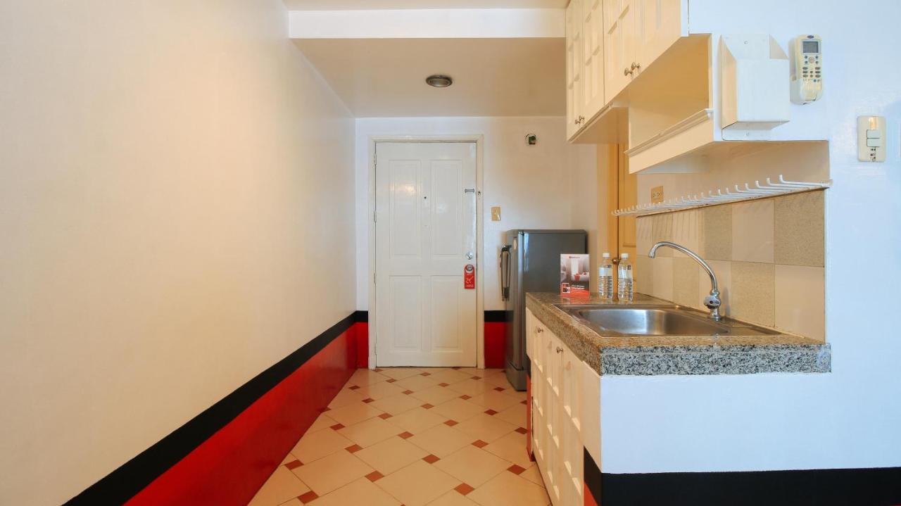 Reddoorz At The Providence Tower Hotel