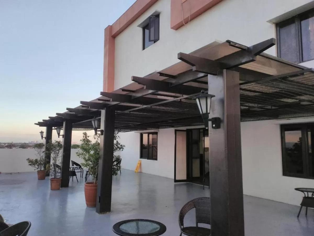 Oyo 724 Paseo Verde At Real Condominium