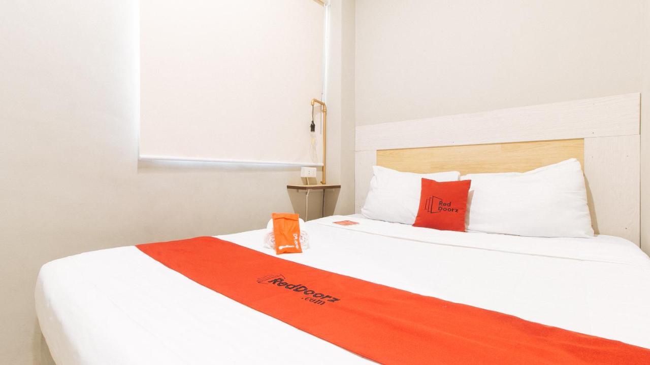 Hotel Reddoorz Near Osmena Highway 2 2*