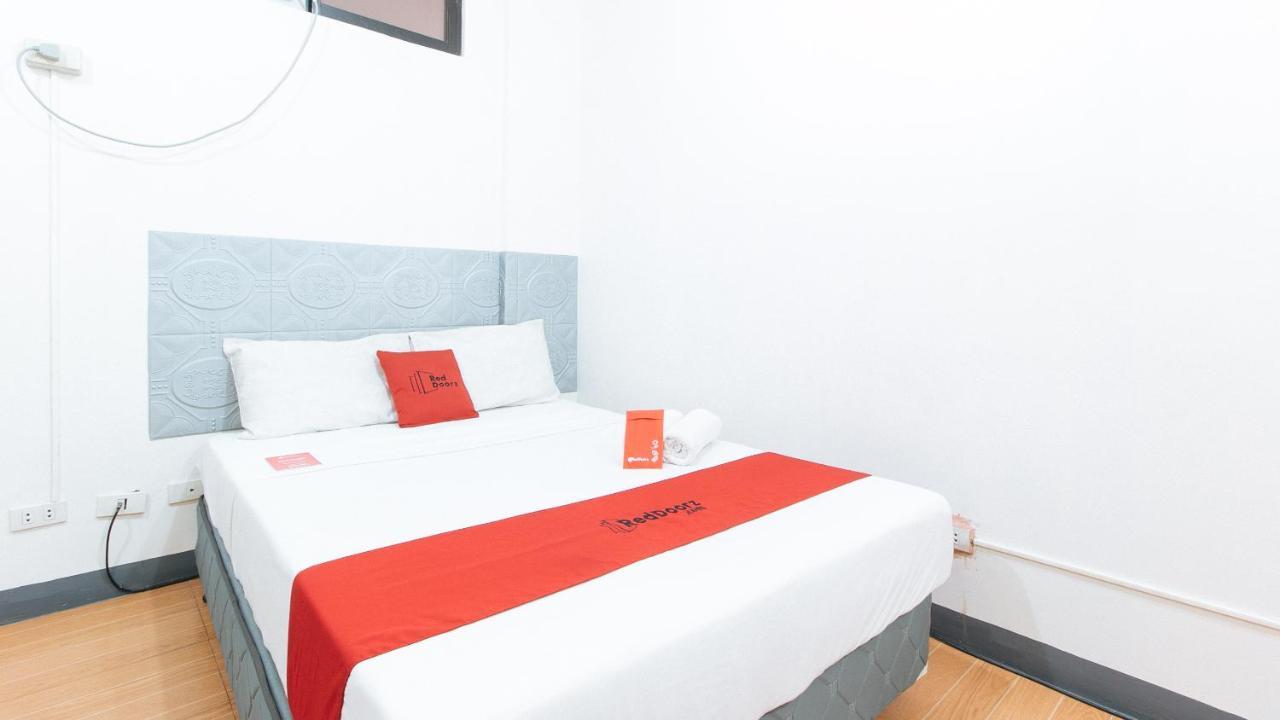 Reddoorz At Caa Road Pinas Homestay
