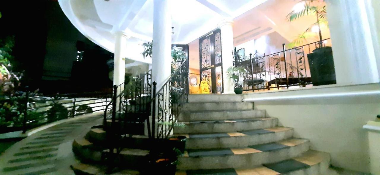 Casa Micarosa * Manila